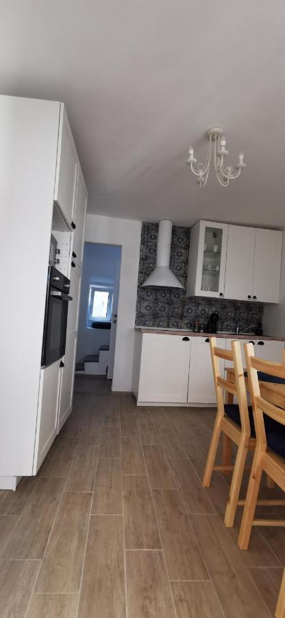 Vacation Home Kovachnica Vrbnik Luaran gambar